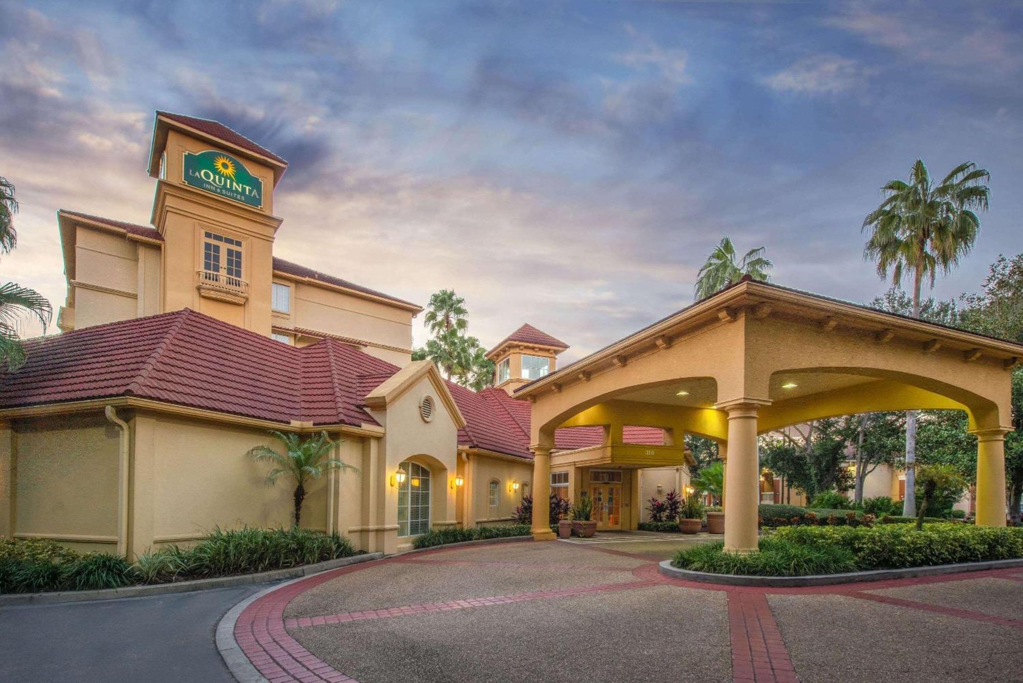 Готель La Quinta By Wyndham Tampa Brandon Regency Park Екстер'єр фото